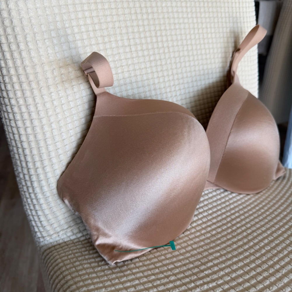 Victoria's Secret Push‎ Up Bra Nude Tan Teo Toned 36D lingerie top low cut - Picture 2 of 8